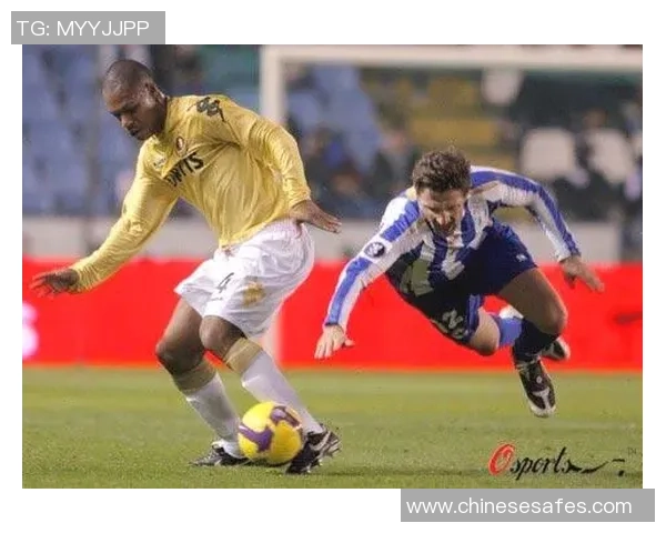 足球明星何塞的全名及其辉煌职业生涯回顾与成就分析